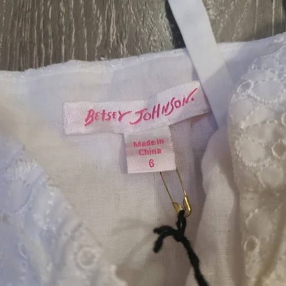 🆕️VINTAGE RARE Betsey Johnson White Ruffled Dress White EyeletNWT